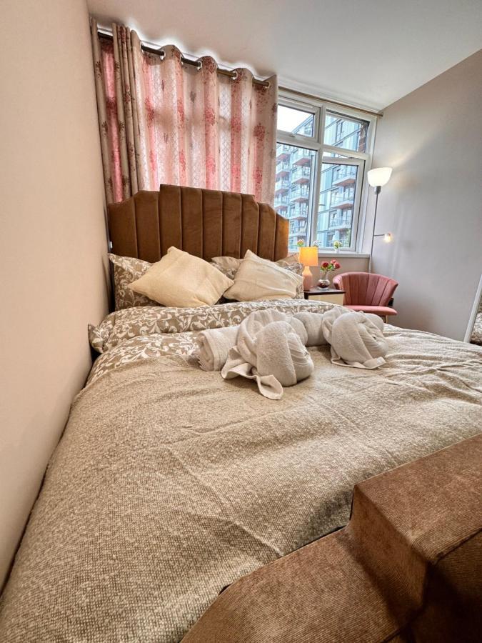Canary Wharf Single Double And En-suite Gasthof *
