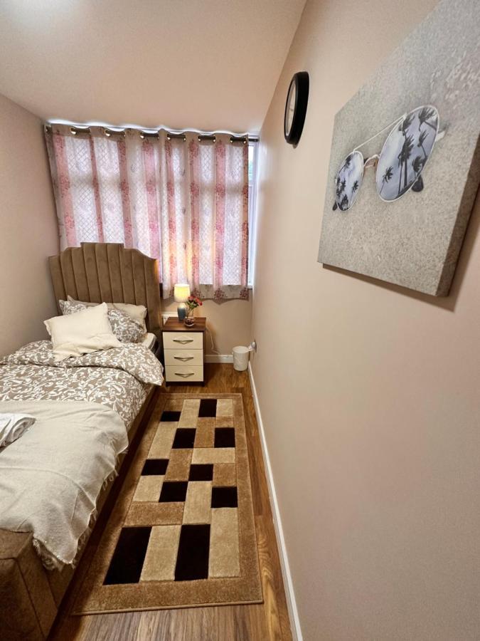 Canary Wharf Single Double And En-suite Gasthof