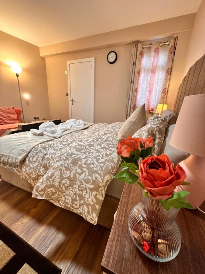 Gasthof Canary Wharf Single Double And En-suite *