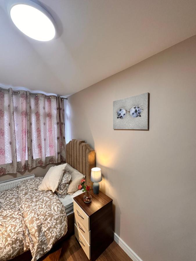 Canary Wharf Single Double And En-suite Gasthof London